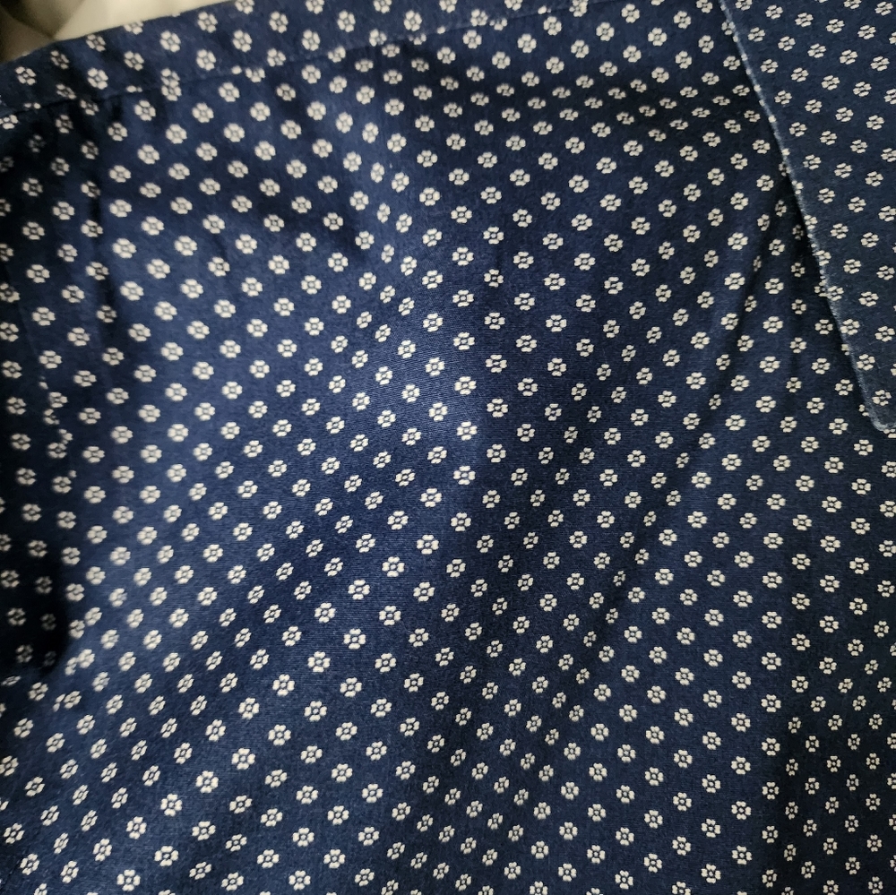 Express Fitted XL 17.5 Flower Geometric Design Dress Shirt - Picture 2 of 16